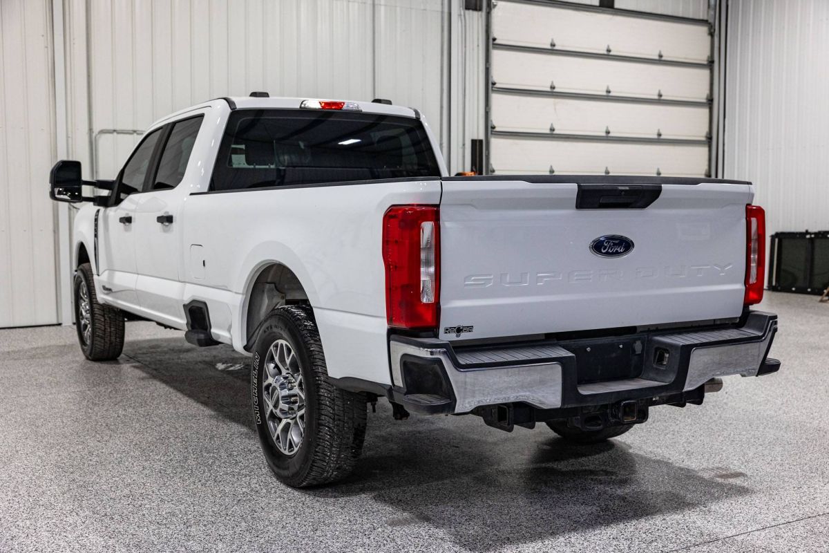ford f-350 super duty 2023 1FT8W3AT5PEC50004 image ford f-350 super duty 2023 1FT8W3AT5PEC50004 image